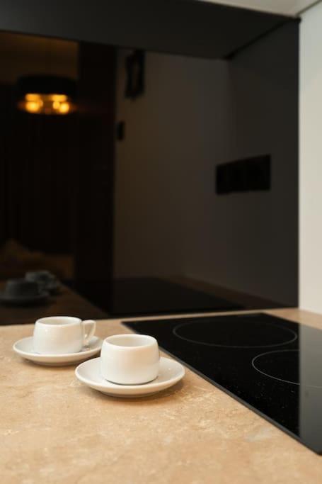 Dema Luxury Suites - Perikleous E6 Atenas Exterior foto